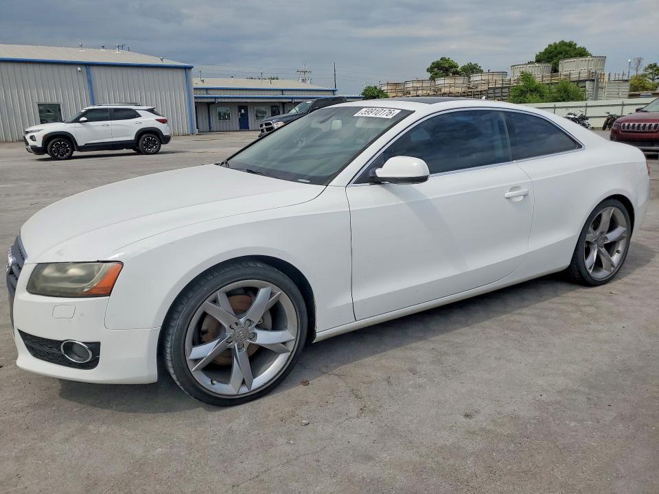 Продажа на аукционе авто 2011 Audi A5, vin: WAUVFAFR0BA074156, номер лота: 59910176