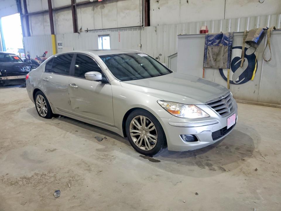 61315306 :رقم المزاد ، KMHGC4DE8AU093987 vin ، 2010 Hyundai Genesis مزاد بيع