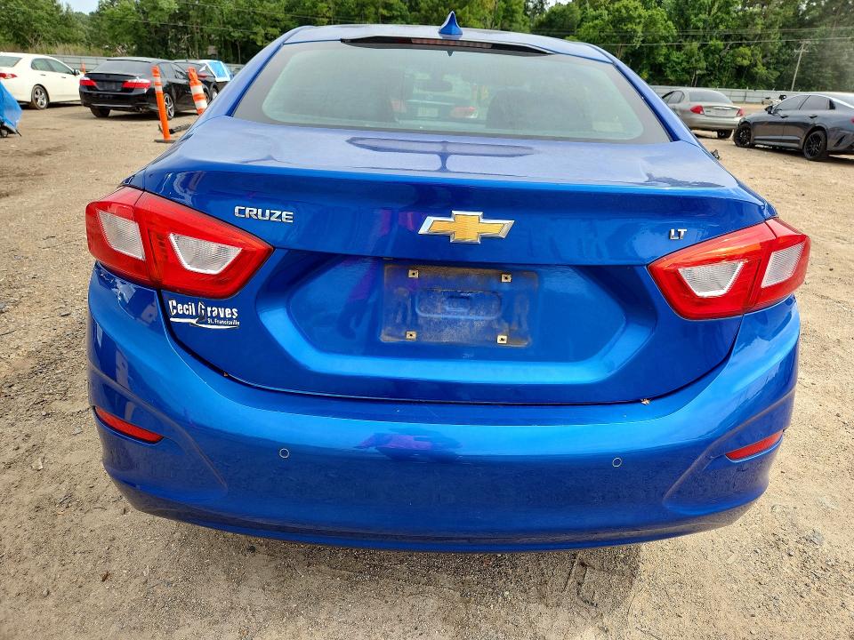 2017 Chevrolet Cruze მანქანა იყიდება აუქციონზე, vin: 1G1BE5SM3H7153474, აუქციონის ნომერი: 61041706