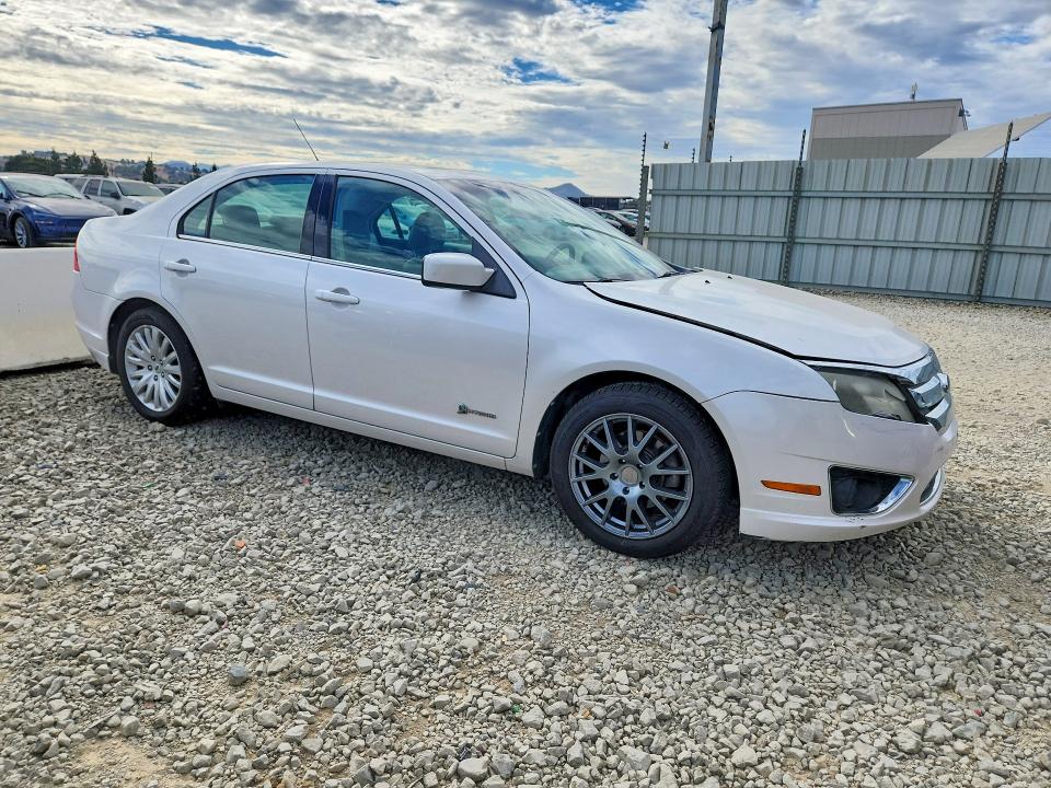 2010 Ford Fusion მანქანა იყიდება აუქციონზე, vin: 3FADP0L37AR135731, აუქციონის ნომერი: 61792706