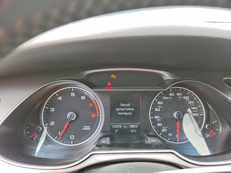Продажа на аукционе авто 2015 Audi A4, vin: WAUFFAFLXFN018868, номер лота: 63043276