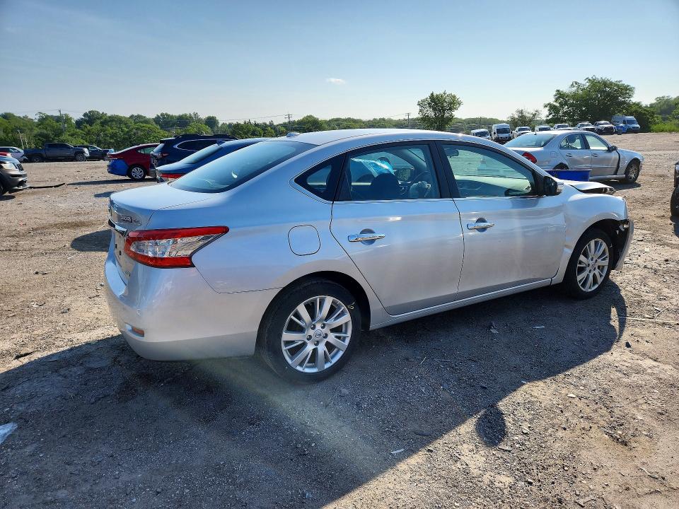 2014 Nissan Sentra მანქანა იყიდება აუქციონზე, vin: 3N1AB7AP3EY244924, აუქციონის ნომერი: 60594376