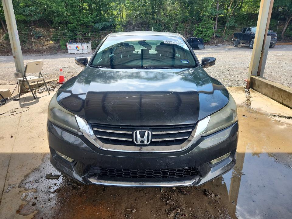 2013 Honda Accord მანქანა იყიდება აუქციონზე, vin: 1HGCR2F52DA188586, აუქციონის ნომერი: 60512236