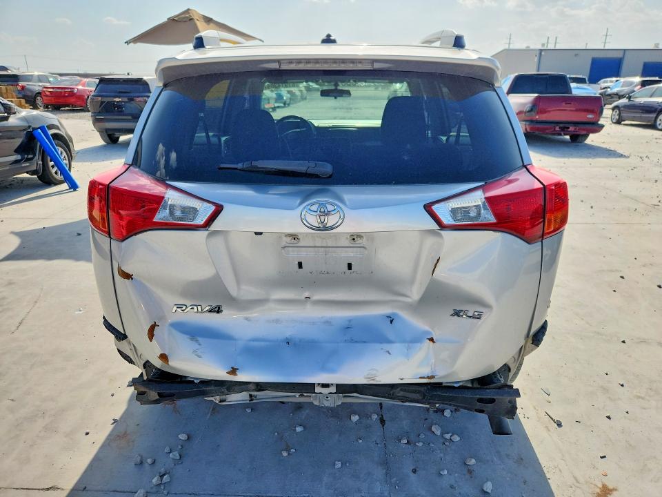 2015 Toyota Rav4 მანქანა იყიდება აუქციონზე, vin: 2T3WFREV8FW224980, აუქციონის ნომერი: 61914306
