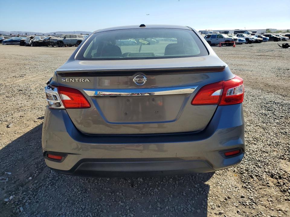 Продаж на аукціоні авто 2017 Nissan Sentra, vin: 3N1AB7AP3HL720672, номер лоту: 62229066