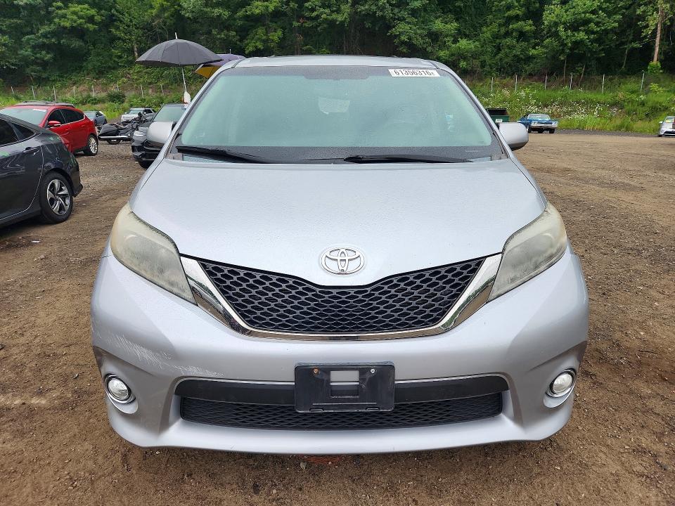 Aukcja sprzedaży 2015 Toyota Sienna, vin: 5TDXK3DC1FS528473, numer aukcji: 61356316