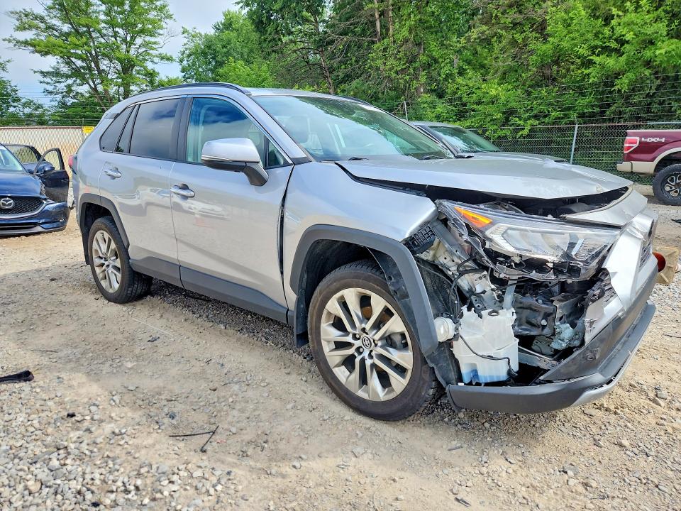 2020 Toyota Rav4 მანქანა იყიდება აუქციონზე, vin: 2T3N1RFV2LC124024, აუქციონის ნომერი: 58361306