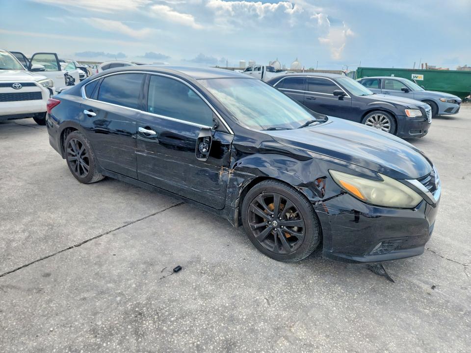 2017 Nissan Altima მანქანა იყიდება აუქციონზე, vin: 1N4AL3AP1HC293285, აუქციონის ნომერი: 59255886