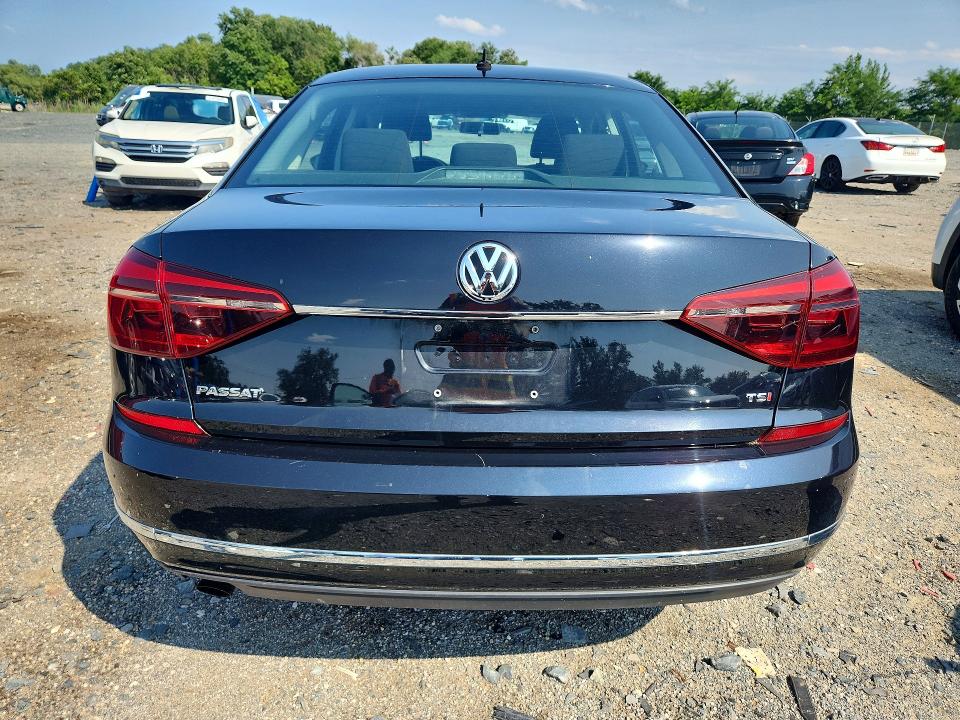 2017 Volkswagen Passat მანქანა იყიდება აუქციონზე, vin: 1VWAT7A39HC073923, აუქციონის ნომერი: 62194986