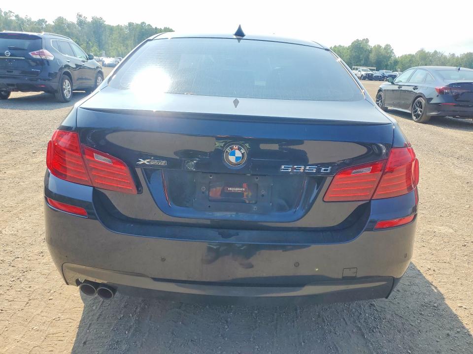 60811556 :رقم المزاد ، WBAFV3C59FD686543 vin ، 2015 Bmw 535 مزاد بيع
