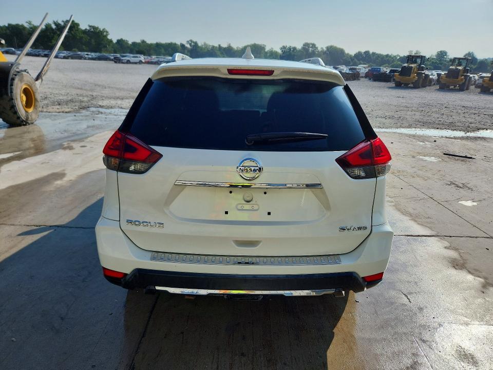 Продаж на аукціоні авто 2018 Nissan Rogue, vin: KNMAT2MV2JP540407, номер лоту: 60165876