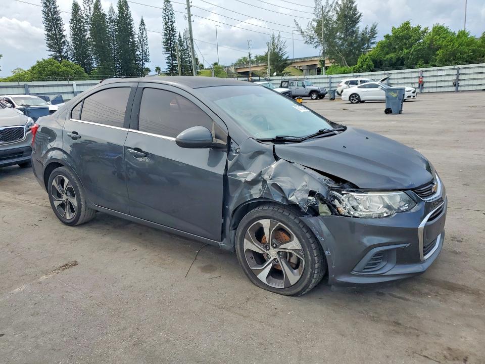Продаж на аукціоні авто 2018 Chevrolet Sonic, vin: 1G1JF5SB4J4106727, номер лоту: 62912996