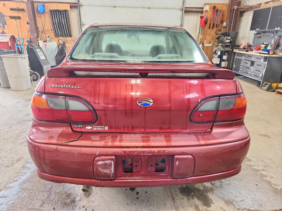 61535716 :رقم المزاد ، 1G1ND52J62M585300 vin ، 2002 Chevrolet Malibu مزاد بيع