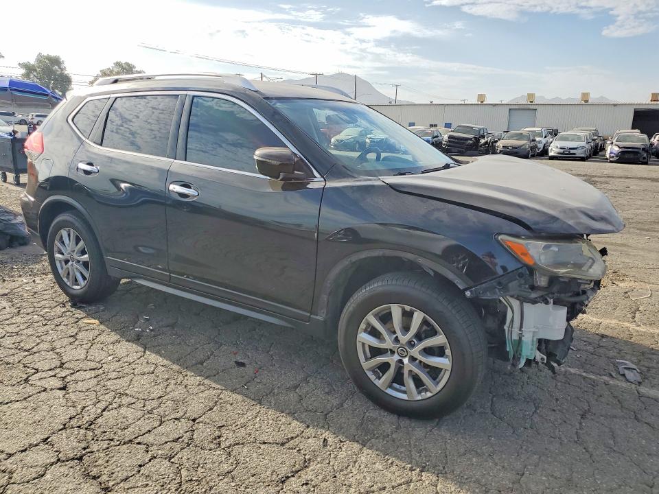 61019146 :رقم المزاد ، JN8AT2MT9HW143148 vin ، 2017 Nissan Rogue مزاد بيع