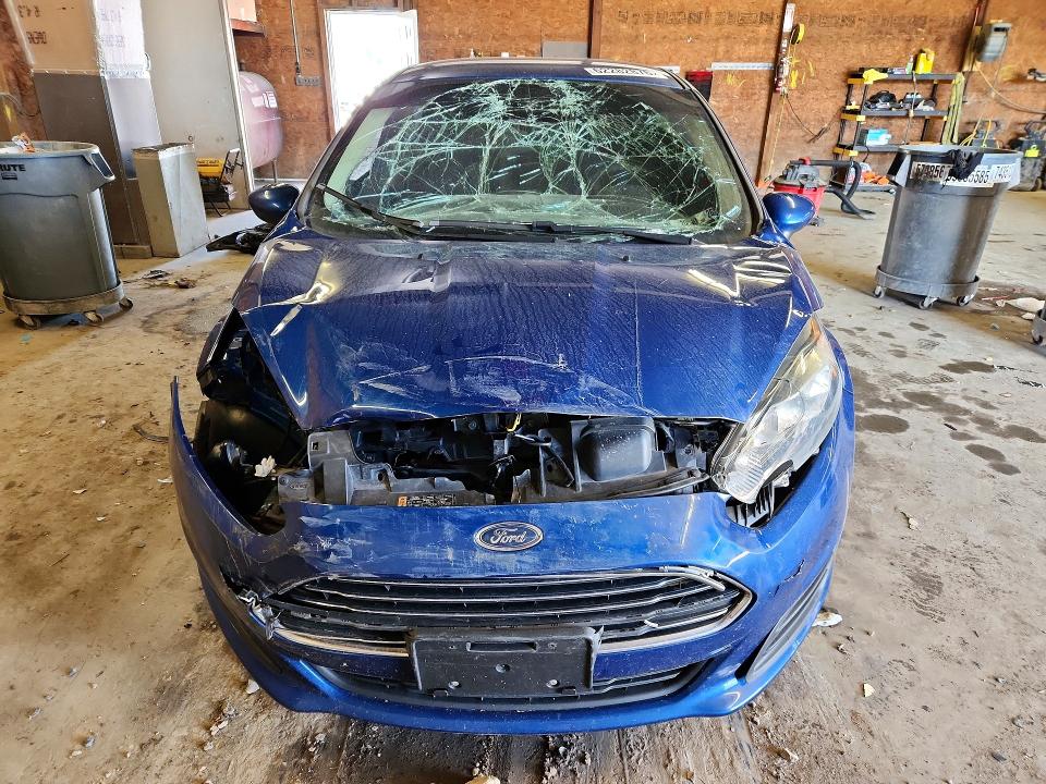 62282876 :رقم المزاد ، 3FADP4BJ9KM142167 vin ، 2019 Ford Fiesta مزاد بيع