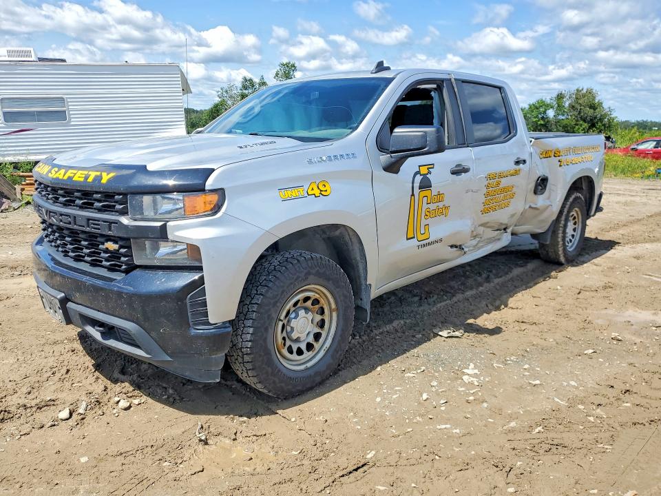 62323576 :رقم المزاد ، 3GCPYAEK8MG358830 vin ، 2021 Chevrolet Silverado مزاد بيع