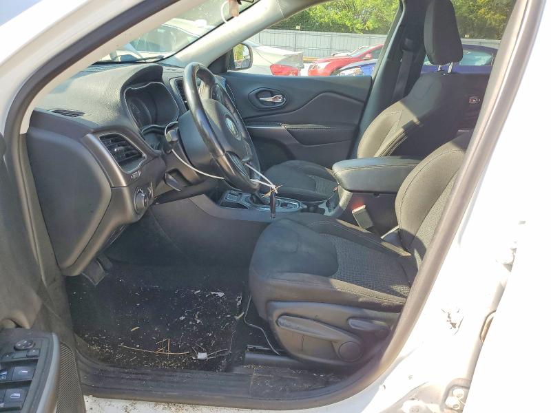 59389416 :رقم المزاد ، 1C4PJLCB7KD222976 vin ، 2019 Jeep Cherokee مزاد بيع