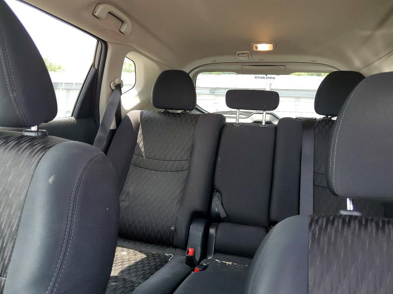 60922446 :رقم المزاد ، 5N1AT2MV8JC798742 vin ، 2018 Nissan Rogue مزاد بيع