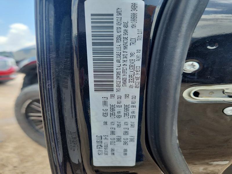 61665846 :رقم المزاد ، 3C6UR5LLXJG381418 vin ، 2018 Ram 2500 مزاد بيع