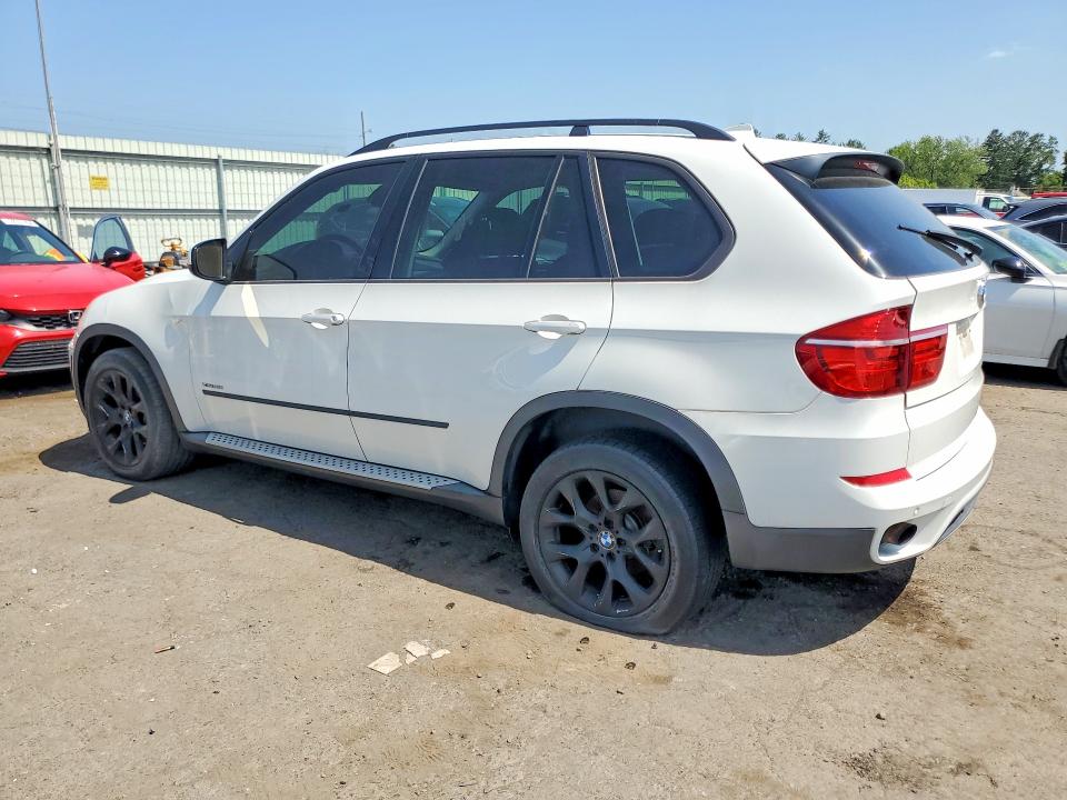 59625206 :رقم المزاد ، 5UXZV4C56BLL58081 vin ، 2011 Bmw X5 مزاد بيع