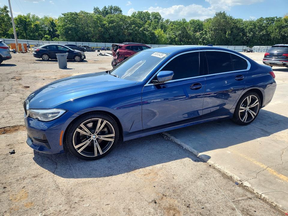 59555436 :رقم المزاد ، 3MW5R1J01M8C12849 vin ، 2021 Bmw 330i مزاد بيع