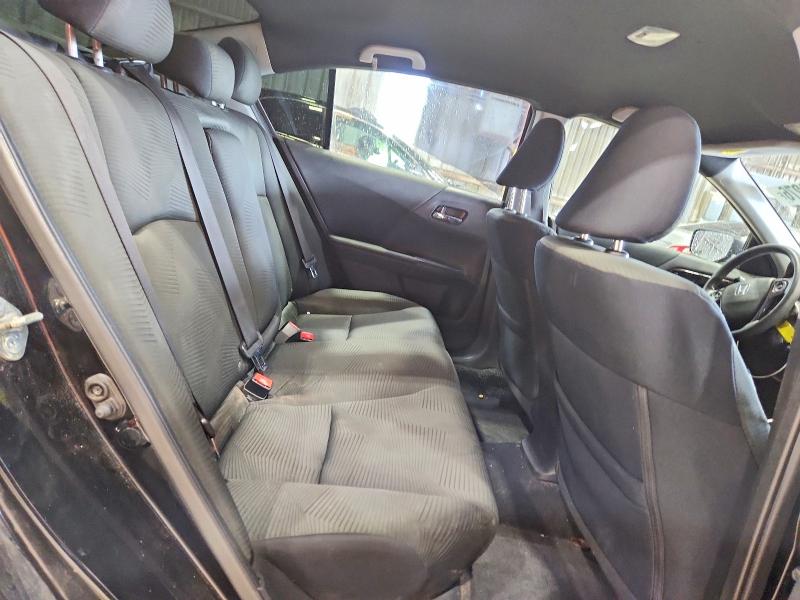 60242276 :رقم المزاد ، 1HGCR2F31HA260561 vin ، 2017 Honda Accord مزاد بيع