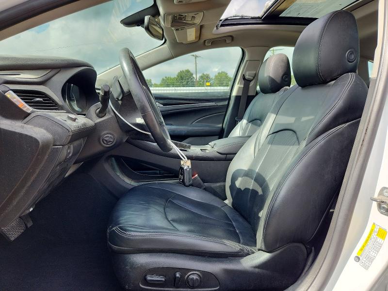 57569256 :رقم المزاد ، 1G4ZR5SS0KU130585 vin ، 2019 Buick Lacrosse مزاد بيع