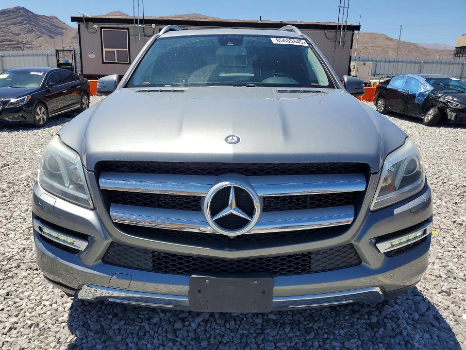 85635945 :رقم المزاد ، 4JGDF6EE9FA464295 vin ، 2015 Mercedes-benz Gl مزاد بيع