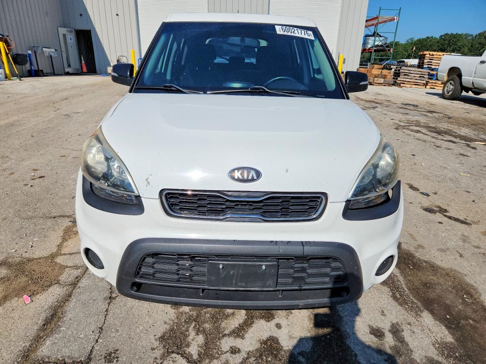 2013 Kia Soul მანქანა იყიდება აუქციონზე, vin: KNDJT2A60D7573200, აუქციონის ნომერი: 60021776