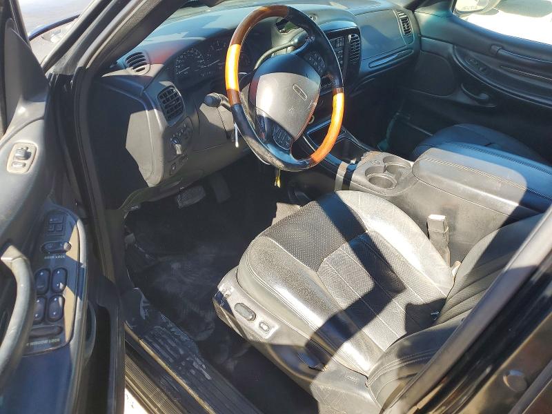 62382756 :رقم المزاد ، 5LTEW05A22KJ03060 vin ، 2002 Lincoln Blackwood مزاد بيع