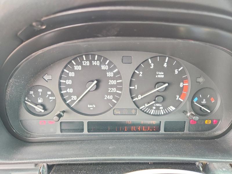 61888886 :رقم المزاد ، WBAGG83451DN89075 vin ، 2001 Bmw 740 مزاد بيع