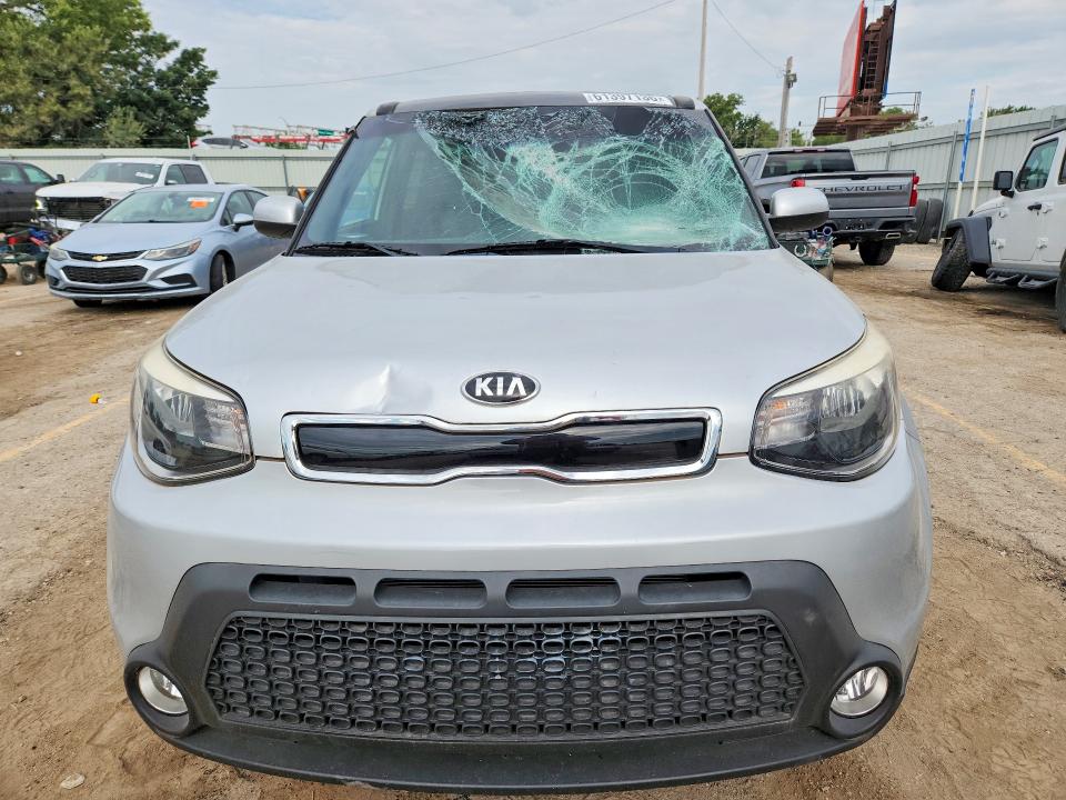 61397136 :رقم المزاد ، KNDJP3A54F7770651 vin ، 2015 Kia Soul مزاد بيع