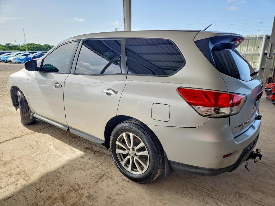 60874586 :رقم المزاد ، 5N1AR2MN1FC615400 vin ، 2015 Nissan Pathfinder مزاد بيع