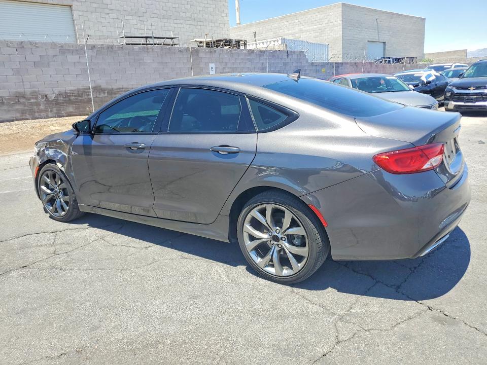 59625606 :رقم المزاد ، 1C3CCCBG2FN530177 vin ، 2015 Chrysler 200 مزاد بيع