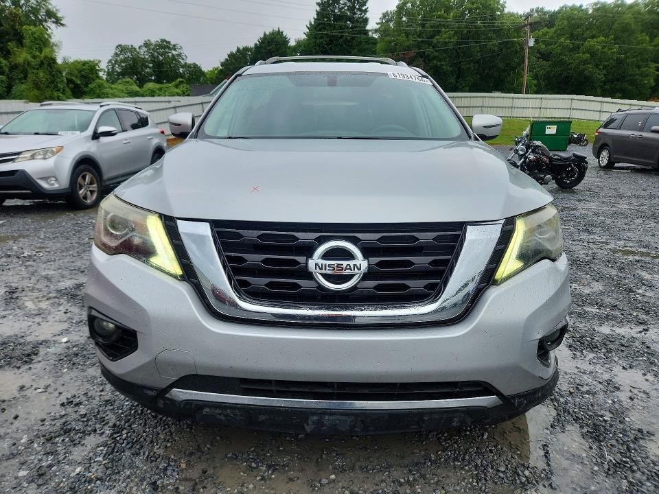 61934766 :رقم المزاد ، 5N1DR2MN3JC638053 vin ، 2018 Nissan Pathfinder مزاد بيع