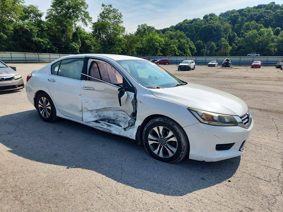 61168636 :رقم المزاد ، 1HGCR2F31DA022851 vin ، 2013 Honda Accord مزاد بيع