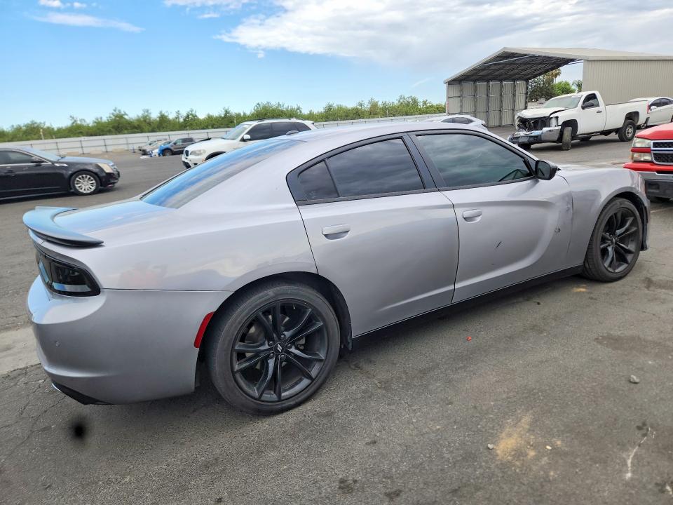61949716 :رقم المزاد ، 2C3CDXBGXJH163910 vin ، 2018 Dodge Charger مزاد بيع