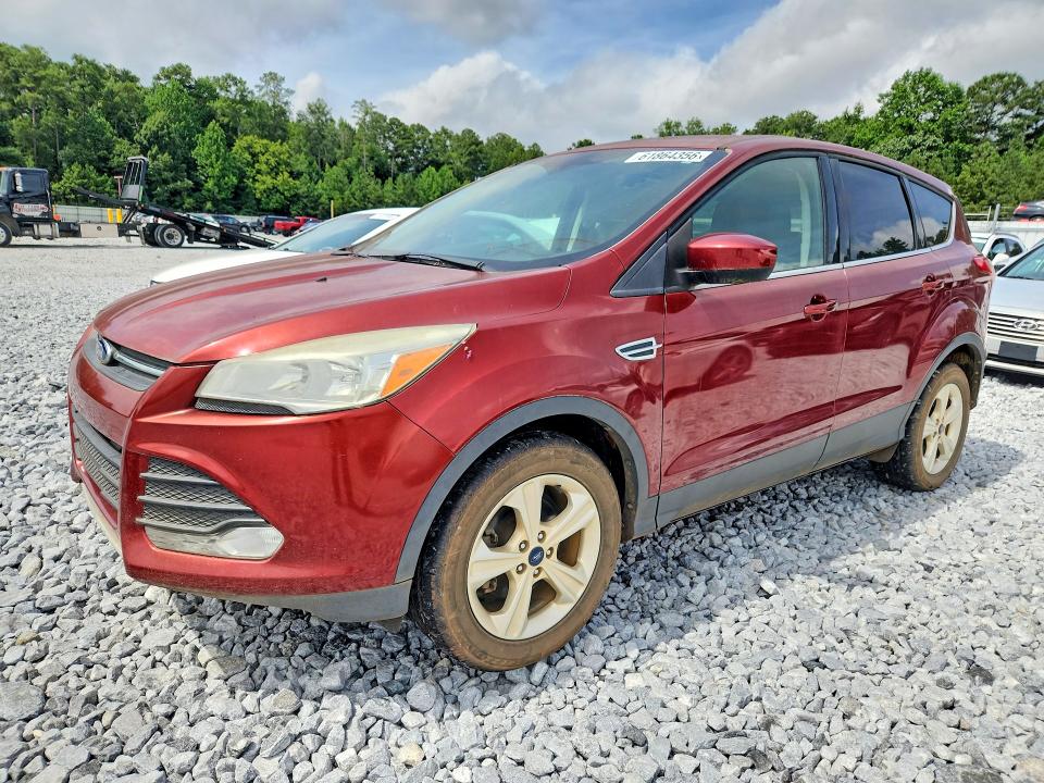 61864356 :رقم المزاد ، 1FMCU0GX4FUC42257 vin ، 2015 Ford Escape مزاد بيع