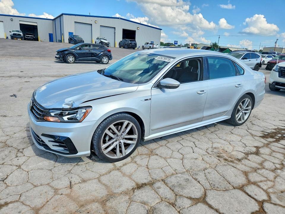 Aukcja sprzedaży 2017 Volkswagen Passat, vin: 1VWDT7A31HC051928, numer aukcji: 60929976
