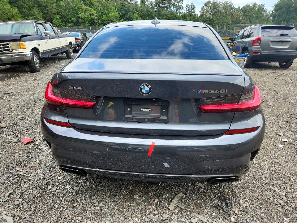 62589066 :رقم المزاد ، 3MW5U9J05N8C61664 vin ، 2022 Bmw M340xi مزاد بيع