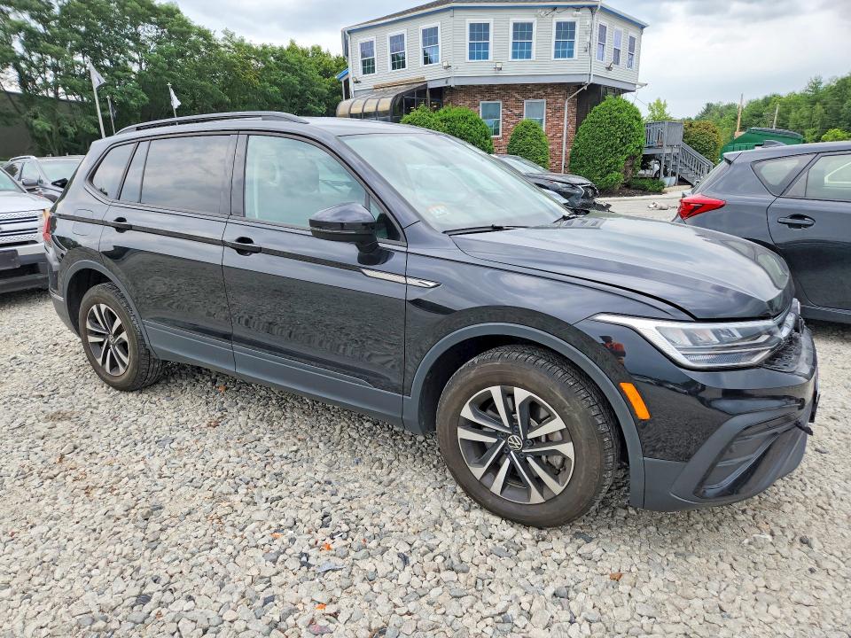 Продаж на аукціоні авто 2022 Volkswagen Tiguan, vin: 3VV0B7AX2NM169778, номер лоту: 62047116