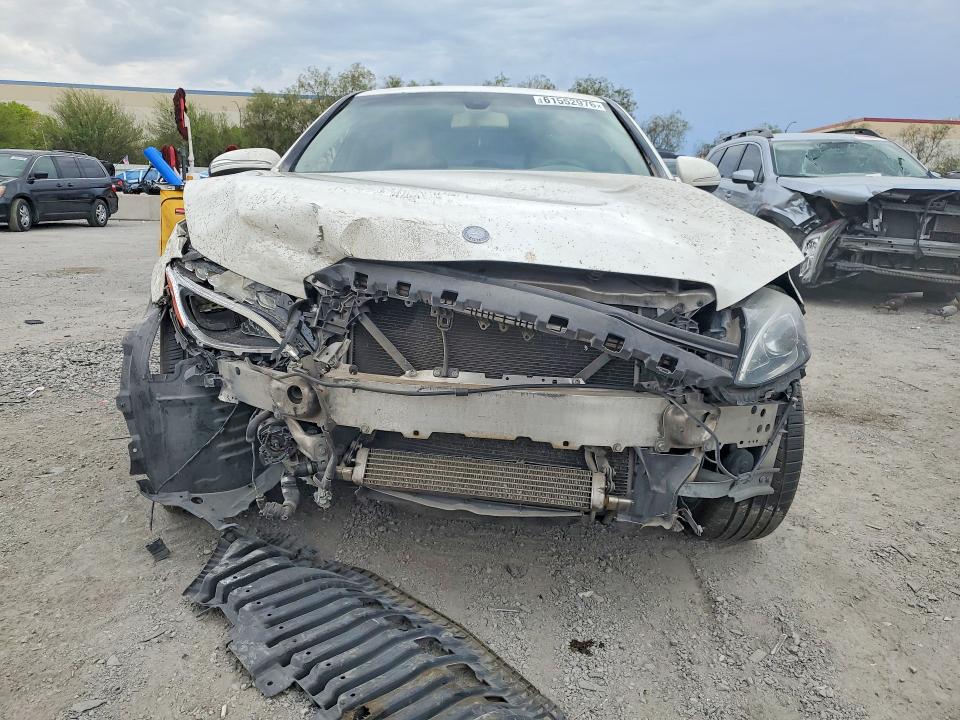 2015 Mercedes-benz C მანქანა იყიდება აუქციონზე, vin: 55SWF4KB9FU031304, აუქციონის ნომერი: 61552976
