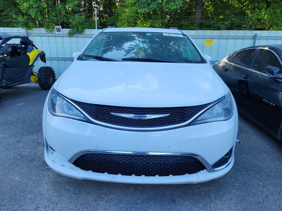 58196026 :رقم المزاد ، 2C4RC1BG0LR276462 vin ، 2020 Chrysler Pacifica مزاد بيع