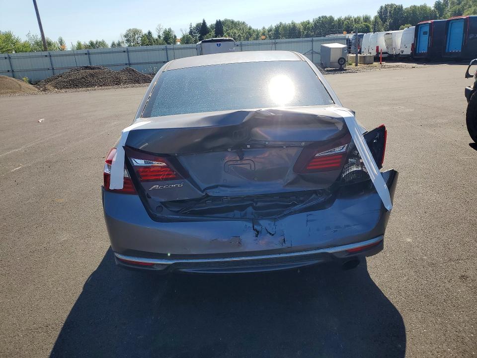 Auction sale of the 2017 Honda Accord, vin: 1HGCR2F32HA139425, lot number: 60882856