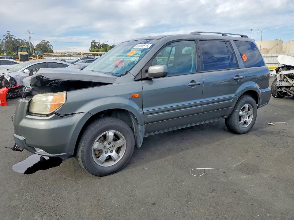 61010516 :رقم المزاد ، 2HKYF18757H523004 vin ، 2007 Honda Pilot مزاد بيع