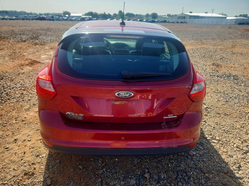 61008666 :رقم المزاد ، 1FADP3K29EL276198 vin ، 2014 Ford Focus مزاد بيع