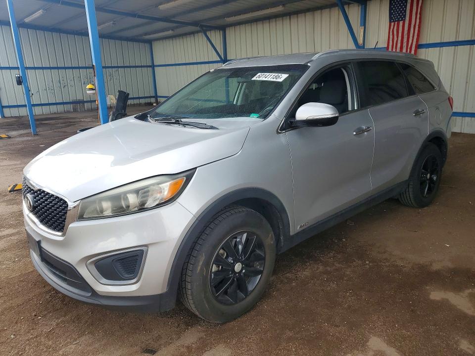 60141186 :رقم المزاد ، 5XYPGDA35HG204857 vin ، 2017 Kia Sorento مزاد بيع