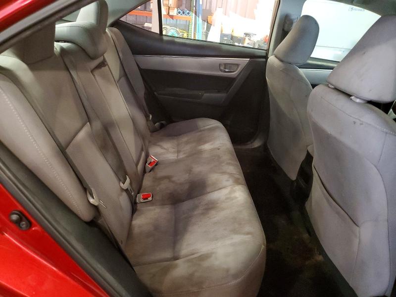 60895946 :رقم المزاد ، 5YFBURHE3FP209958 vin ، 2015 Toyota Corolla مزاد بيع