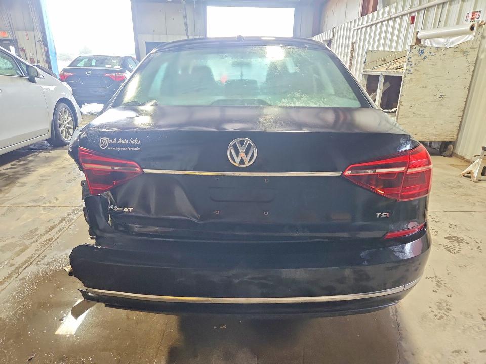 2017 Volkswagen Passat მანქანა იყიდება აუქციონზე, vin: 1VWAT7A39HC029775, აუქციონის ნომერი: 62231656
