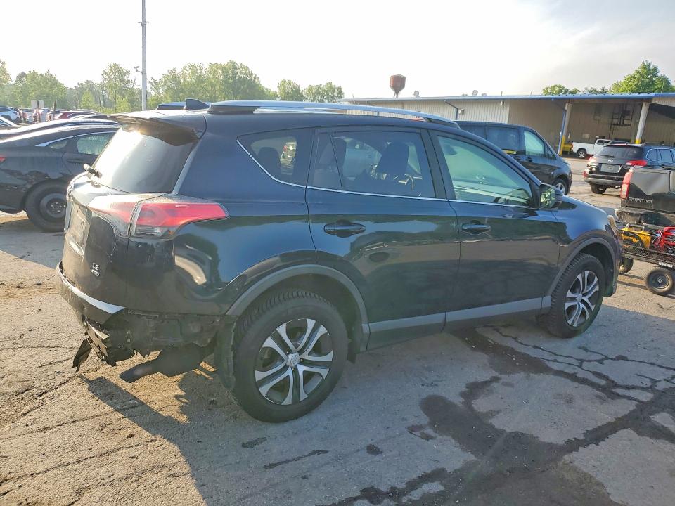 62040386 :رقم المزاد ، JTMBFREV2HJ174478 vin ، 2017 Toyota Rav4 مزاد بيع